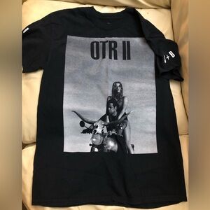 LIKE NEW- Beyoncé 2018 tour t shirt